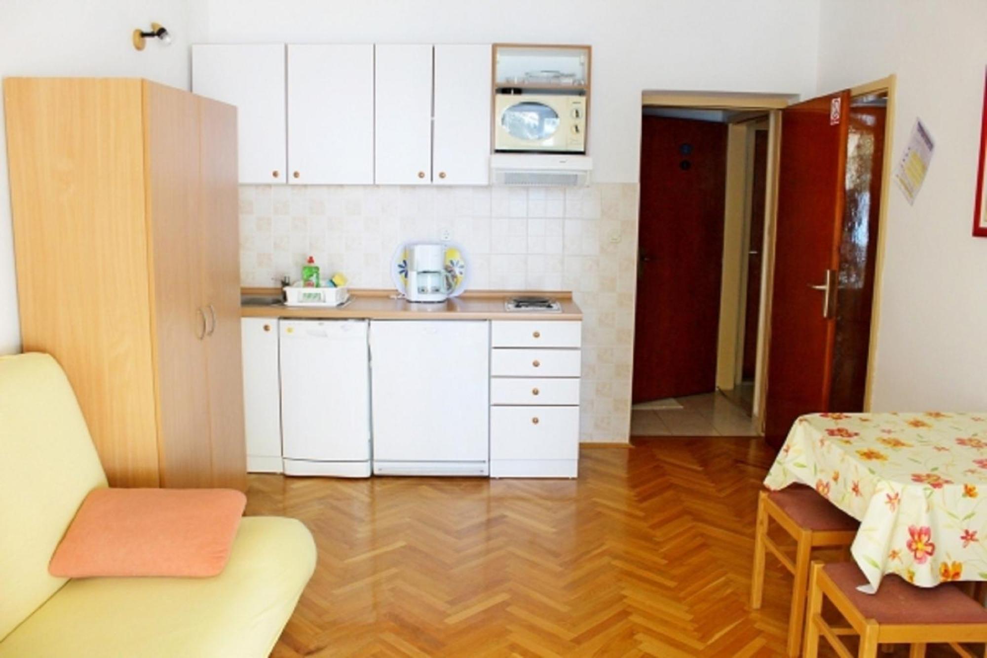Apartments Pansion Franka ブリスト エクステリア 写真