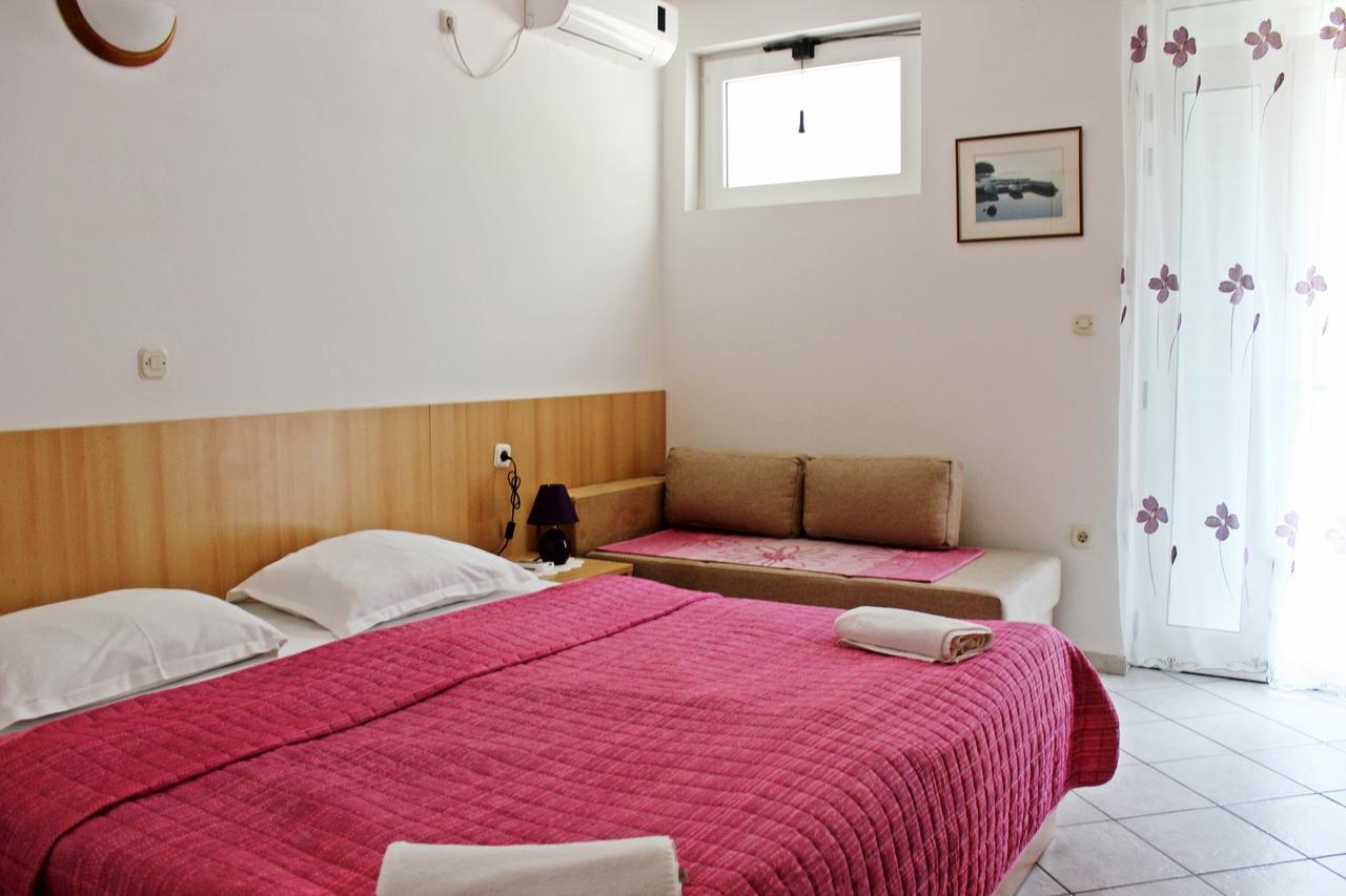 Apartments Pansion Franka ブリスト エクステリア 写真